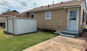 925 E Katy Dr, Altus, OK 73521