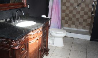 2315 Brown St, Alton, IL 62002