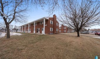 101 N Pipestone St 4, Brandon, SD 57005
