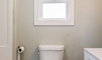 2640 Market St, Bonanza, OR 97623