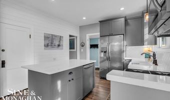 421 Edgewater, Algonac, MI 48001