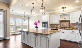 8272 Valencia Ct, Baton Rouge, LA 70820
