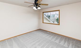 1513 SE Delaware Ave 11, Ankeny, IA 50021