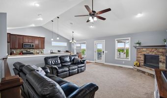 3221 4th Ave SE, Altoona, IA 50009