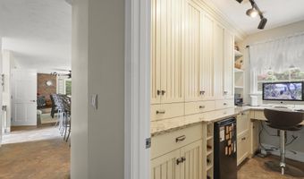 5 Lancaster Ln, Bourne, MA 02532