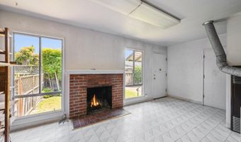 3239 Briggs Ave, Alameda, CA 94501