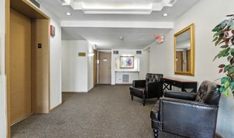 1207 S Old Wilke Rd 303, Arlington Heights, IL 60005