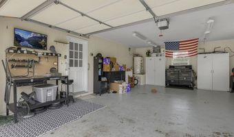 208 Kenneth Dr, Boiling Springs, SC 29316