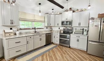 307 Meadow View Dr, Arthurdale, WV 26520
