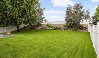 15315 Dundee Ct, Apple Valley, MN 55124
