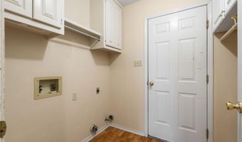 632 Meadowbrook Dr, Alma, AR 72921