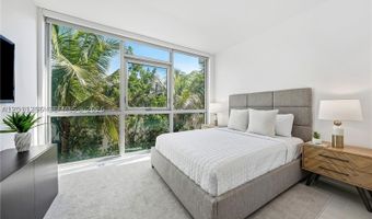 10281 W Bay Harbor Dr 205, Bay Harbor Islands, FL 33154