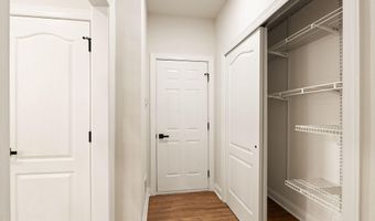43864 ASHLAWN Ct, Ashburn, VA 20147