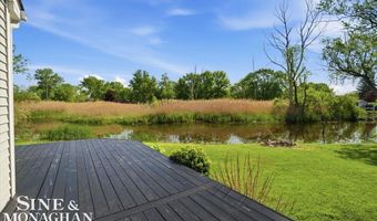 2122 Michigan St, Algonac, MI 48001