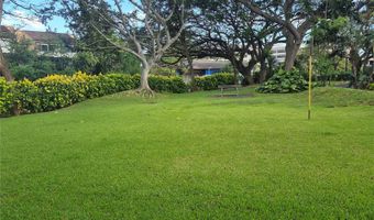 98-1042 Moanalua Rd #2-201, Aiea, HI 96701