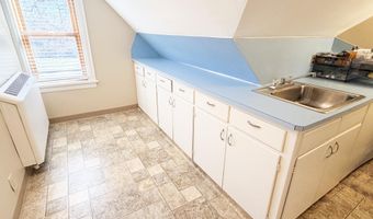 512 S Kline St, Aberdeen, SD 57401