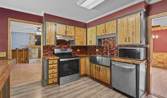 2106 Davie Ln, Camden, SC 29020