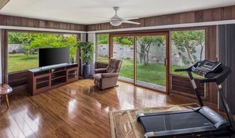 50 Kalaka Pl, Kailua, HI 96734