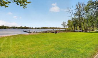 3880 Bell Lake Dr NE, Ada, MI 49301