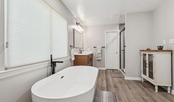 6518 CHRISTMAS TREE Ln, Huntingtown, MD 20639