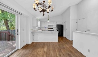 754 Sky Ridge Dr, Madison, WI 53719