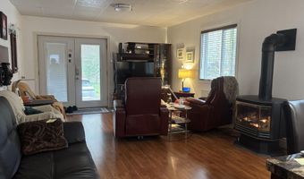107 Pinewood Dr, Altona, NY 12910
