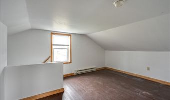 1314 Bank St, Atwater, OH 44201
