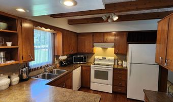 2110 Oak St, Atlantic, IA 50022