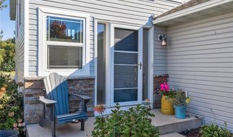 10688 51st St NE, Albertville, MN 55301