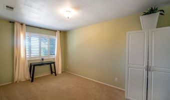 2826 Calle De Malibu, Escondido, CA 92029