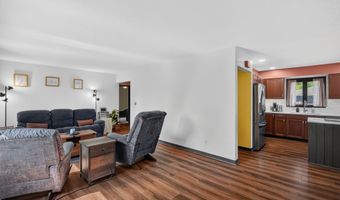 230 NW Arlan Dr, Ankeny, IA 50023