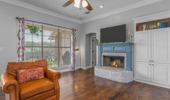 4204 Parkridge Dr, Benton, LA 71006
