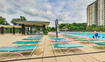 5225 POOKS HILL Rd 220N, Bethesda, MD 20814