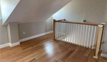 88 Reed St, Warwick, RI 02886