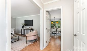 8229 Tifton Rd, Charlotte, NC 28226