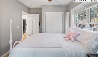 144 Grandfather Farms Rd, Banner Elk, NC 28604