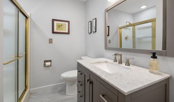 4 Spencer Rd, Hanover, NH 03755