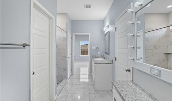 707 Starboard Ct, Aransas Pass, TX 78336