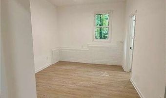 6211 Emerald Springs Dr SE, Acworth, GA 30102