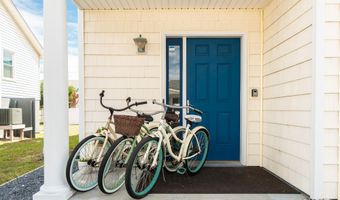202 Dobbs St C, Atlantic Beach, NC 28512