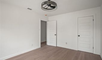 1204 Rose Dr, Alice, TX 78332