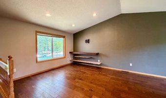 2110 Darling Ave E, Alexandria, MN 56308