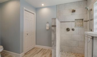 2113 KIRKLAND LAKE Dr, Auburndale, FL 33823