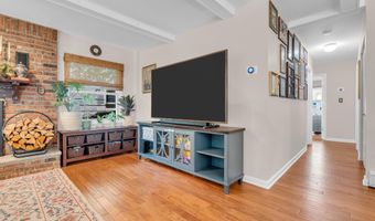 186 Van Brackle Rd, Aberdeen, NJ 07747