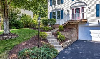 637 White Pine Dr, Adams Twp., PA 16046