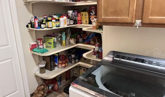 3805 PALOMAS Dr NE, Albuquerque, NM 87110