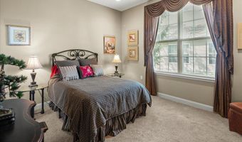 9 SPRING LAKE Ct, Barnegat, NJ 08005