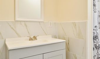 263 BROADWAY 2, Bayonne, NJ 07002