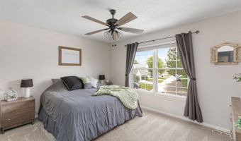 2826 SW Village Cir, Ankeny, IA 50023