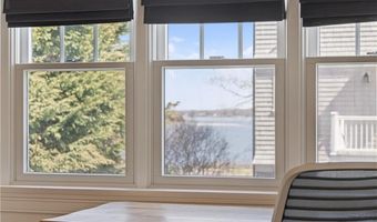 110 Sea View Ave, North Kingstown, RI 02852